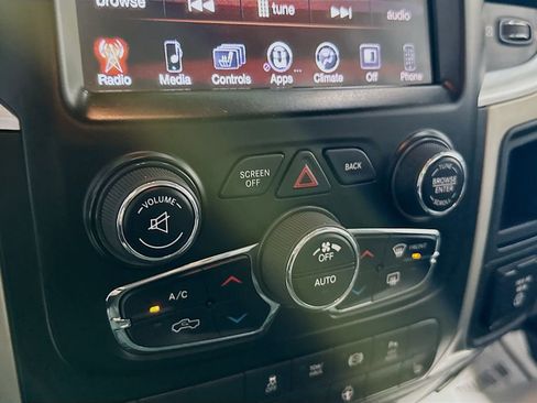 Used 2016 RAM 2500 Big Horn image 16