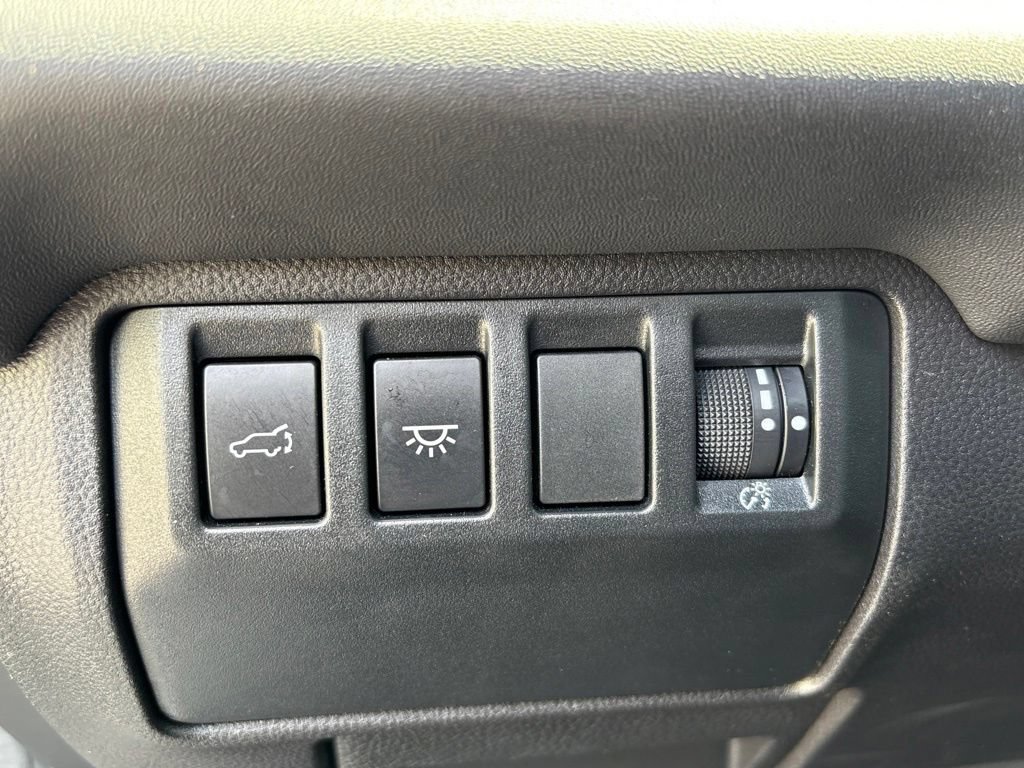 Used 2025 Subaru Ascent Bronze Edition AWD/4WD image 9