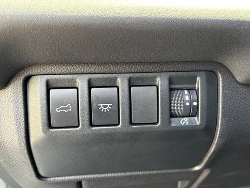 Used 2025 Subaru Ascent Bronze Edition AWD/4WD image 9