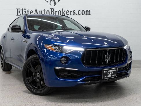 Used 2022 Maserati Levante GT AWD/4WD image 7