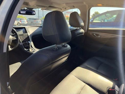 Used 2017 INFINITI Q50 Premium w/ 2.0T Premium Plus Package RWD image 7