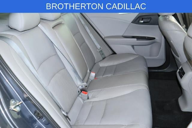 Used 2017 Honda Accord Touring image 31