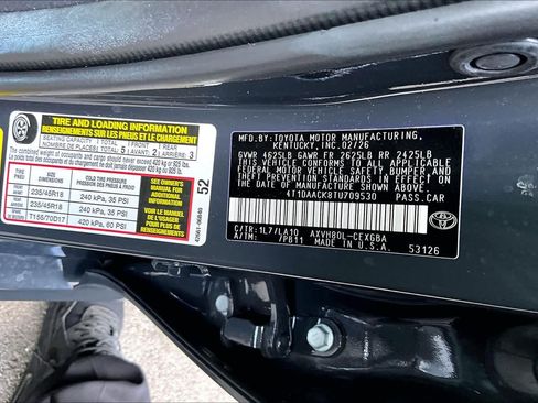 Used 2026 Toyota Camry XLE FWD image 35