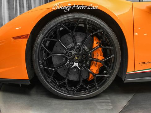 Used 2018 Lamborghini Huracan Performante image 47