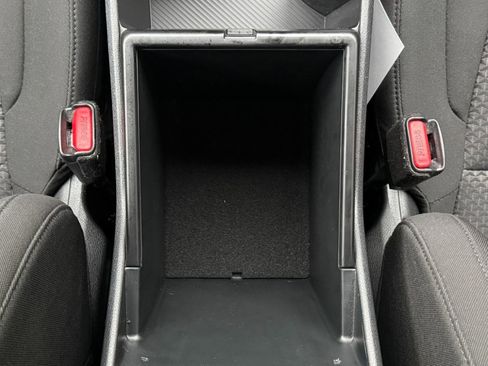 Certified 2025 Kia Sportage LX image 41