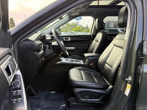 Certified 2023 Ford Explorer XLT w/ Equipment Group 202A AWD/4WD image 16