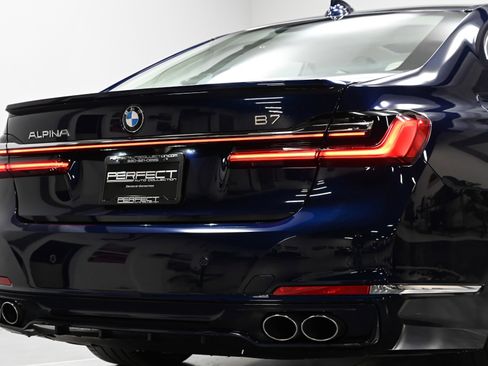 Used 2020 BMW ALPINA B7 xDrive w/ Interior Design Package image 60
