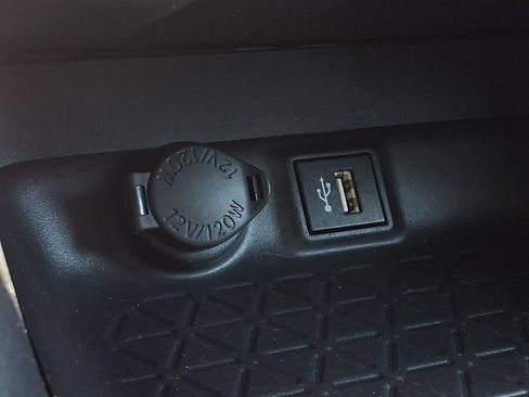 Certified 2025 Toyota RAV4 XLE FWD image 12