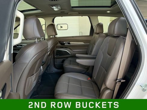 Used 2022 Kia Telluride SX w/ Towing Package FWD image 12