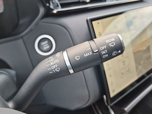 New 2026 Land Rover Range Rover Velar Belgravia AWD/4WD image 25