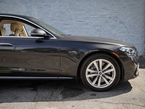 Used 2022 Mercedes-Benz S 500 4MATIC image 17