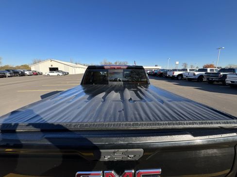 Certified 2019 GMC Sierra 1500 Denali w/ Technology Package image 36