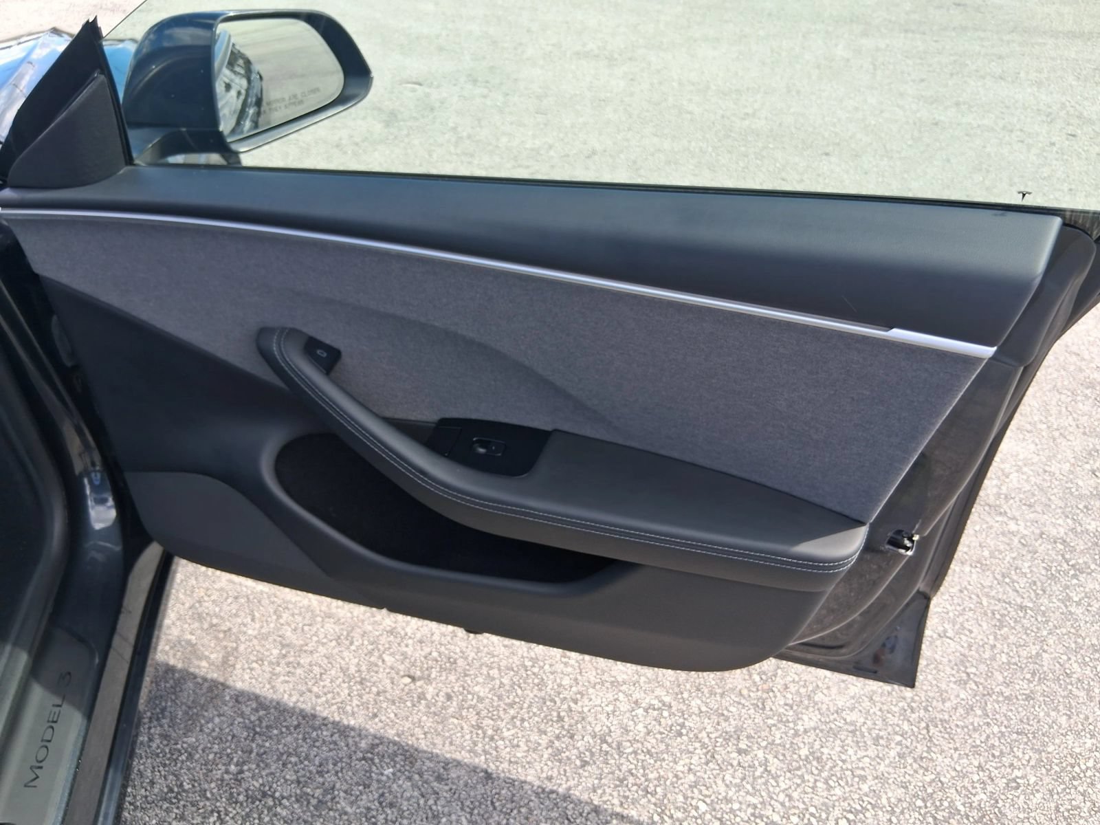 Used 2024 Tesla Model 3 Long Range RWD image 13