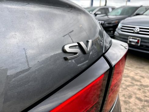 Certified 2024 Nissan Altima 2.5 SV FWD image 30