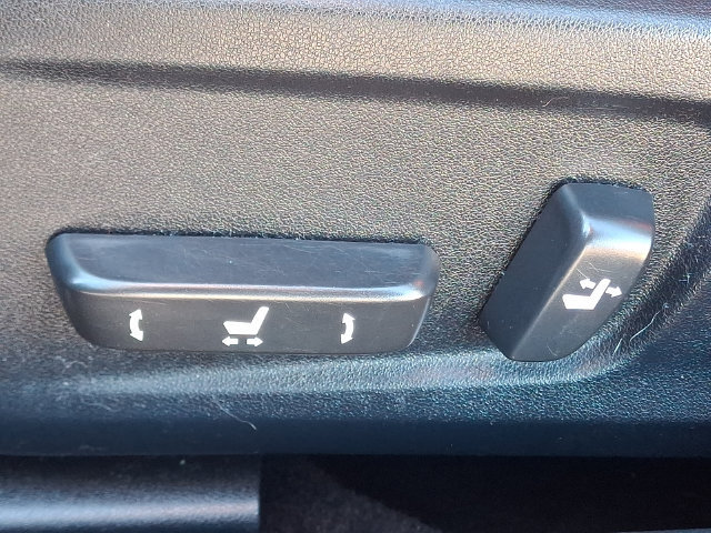 Used 2014 Lexus IS 350 w/ F Sport Package RWD image 28