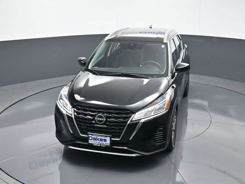 Used 2024 Nissan Kicks SV image 46