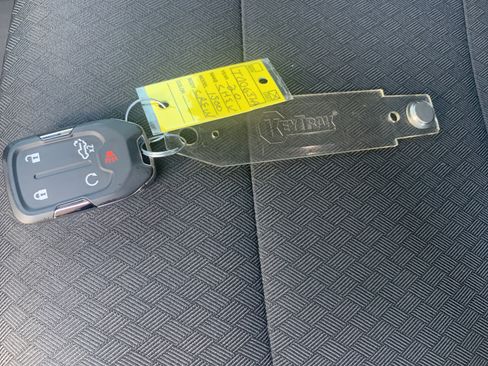 Used 2020 Chevrolet Silverado 1500 LT Trail Boss image 44