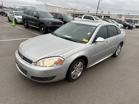 Used 2011 Chevrolet Impala LT w/ Luxury Edition Package image 9
