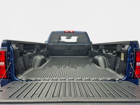 Used 2017 Chevrolet Silverado 1500 LT w/ LT Convenience Package image 21