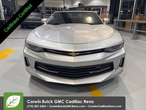 Used 2018 Chevrolet Camaro LT w/ RS Package image 9