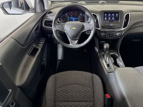 Certified 2024 Chevrolet Equinox LT FWD image 19
