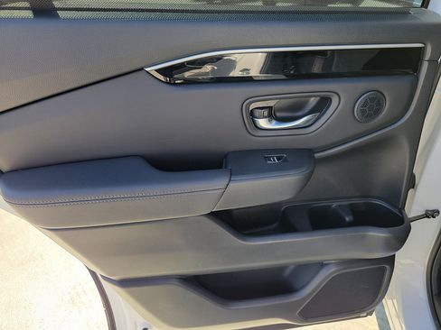 Used 2023 Honda Pilot EX-L image 13