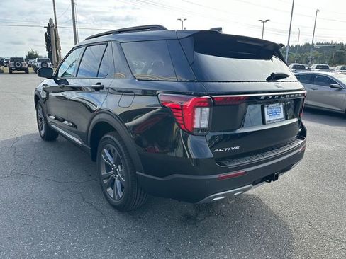 New 2025 Ford Explorer Active w/ Active Comfort Package image 5