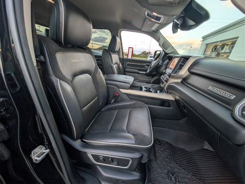 Used 2022 RAM 1500 Laramie image 16