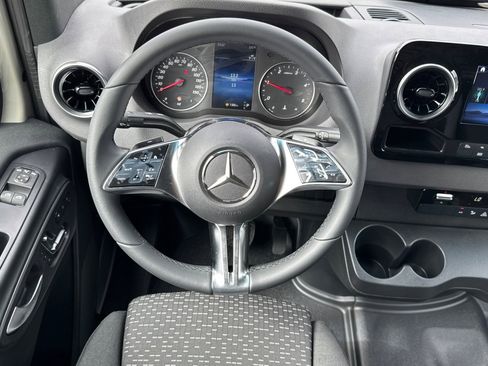 New 2025 Mercedes-Benz Sprinter 2500 image 15