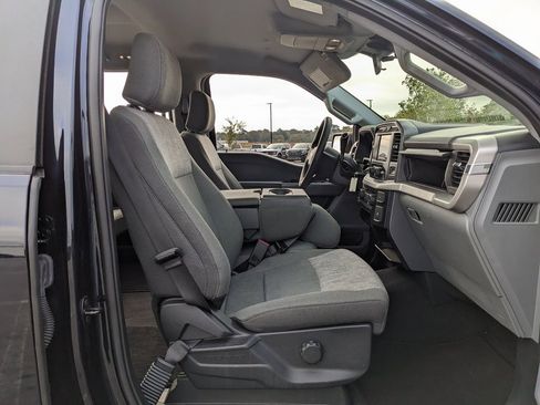 Used 2023 Ford F150 XLT image 44