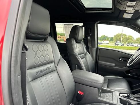 Used 2022 Nissan Frontier PRO-4X w/ Pro-4X Premium Package AWD/4WD image 24