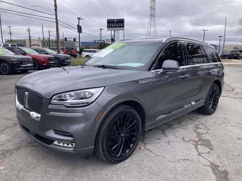 Used 2021 Lincoln Aviator Reserve w/ Equipment Group 210A image 9
