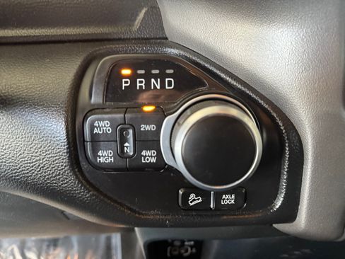 Used 2022 RAM 1500 Big Horn AWD/4WD image 10