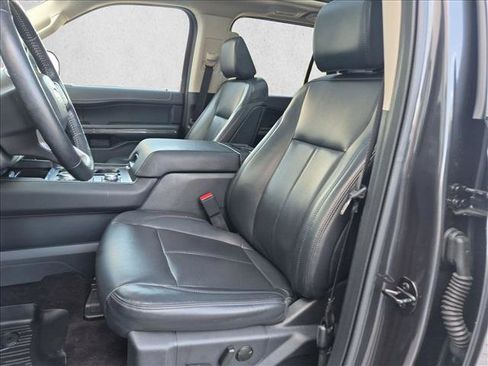 Used 2022 Ford Expedition Max XLT AWD/4WD image 17