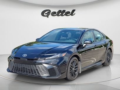 Used 2025 Toyota Camry SE