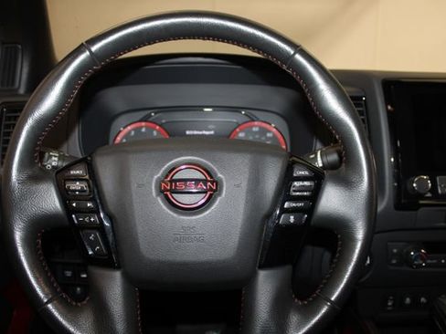 Used 2023 Nissan Frontier PRO-4X w/ Pro Convenience Package AWD/4WD image 21