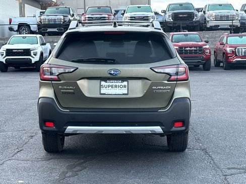 Used 2025 Subaru Outback Touring XT image 4