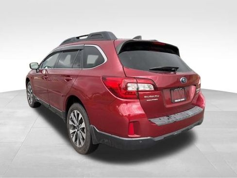 Used 2017 Subaru Outback 2.5i Limited image 7