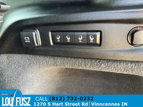 Used 2022 Jeep Grand Cherokee L Summit image 14