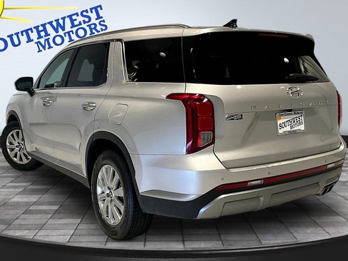 Used 2025 Hyundai Palisade SEL FWD image 5
