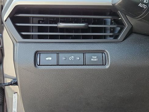 Certified 2025 Nissan Altima 2.5 S FWD image 23