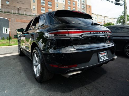 Used 2019 Porsche Macan AWD/4WD image 6
