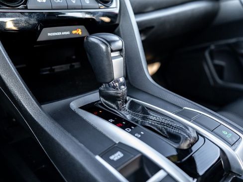 Used 2020 Honda Civic Sport image 25