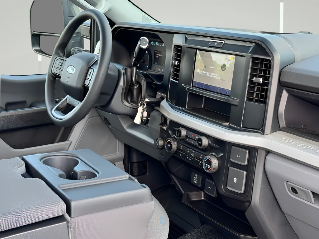 Used 2025 Ford F350 XL w/ XL Chrome Package RWD image 6