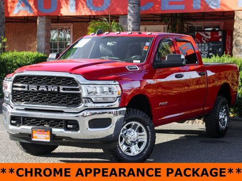Used 2022 RAM 2500 Tradesman w/ Chrome Appearance Group image 4