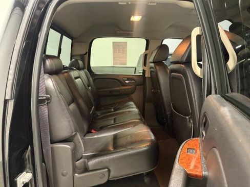 Used 2008 Chevrolet Silverado 2500 LTZ w/ Suspension Package, Off-Road image 16