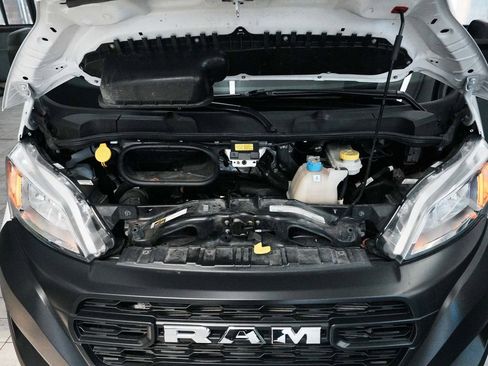 Used 2025 RAM ProMaster 2500 w/ Convenience Group FWD image 32