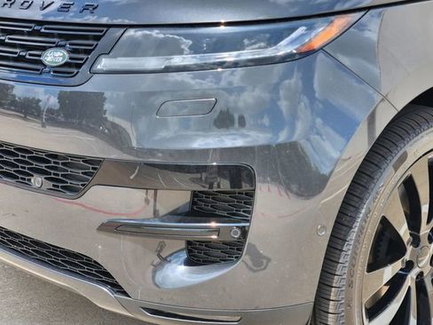 New 2026 Land Rover Range Rover Sport SE image 5