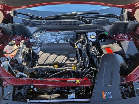 Used 2024 Chevrolet Trax RS w/ Driver Confidence Package image 21