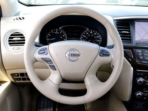 Used 2015 Nissan Pathfinder SL w/ SL Tech Package image 30